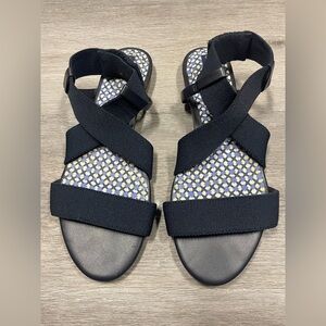 Lands' End Blue Strappy Flat Sandal Women’s Size 9B